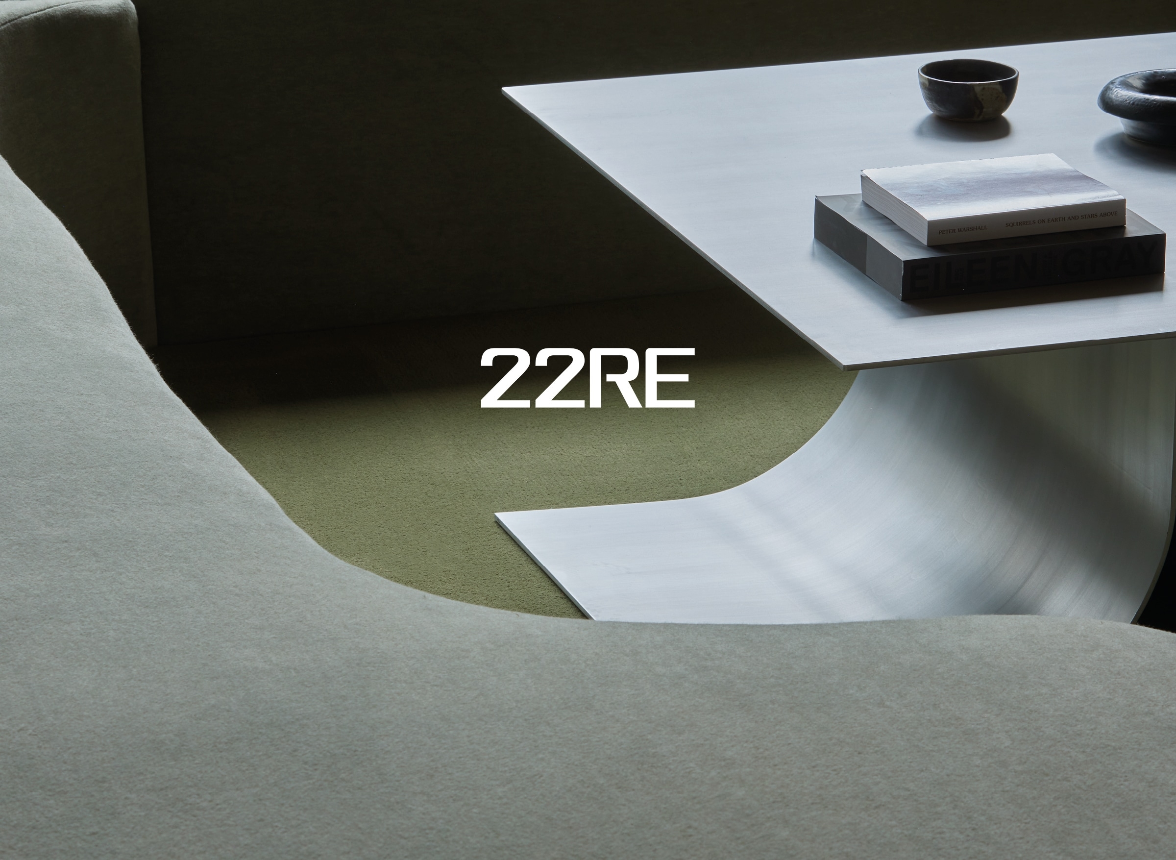 22RE - StudioSmall